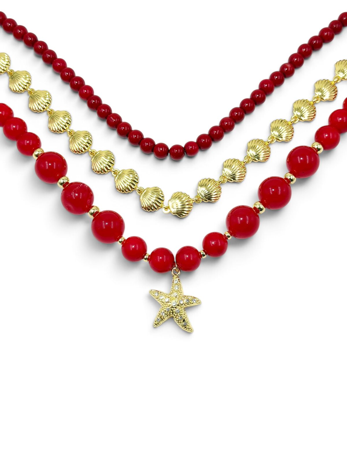 Set de tres collares Triple Euforia de Verano con detalles brillantes y dijes decorativos
