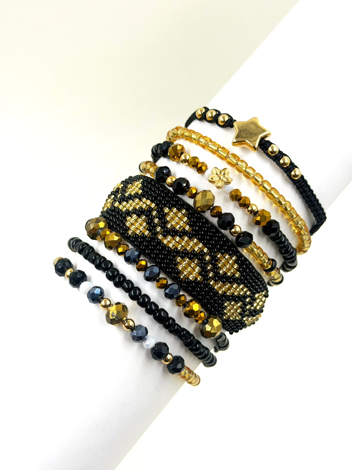 Maxipulsera Gold Black Genuino