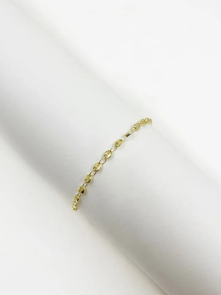 Pulsera Eslabón Dorado Celestial en rodio con eslabones en ochos y broche pico loro