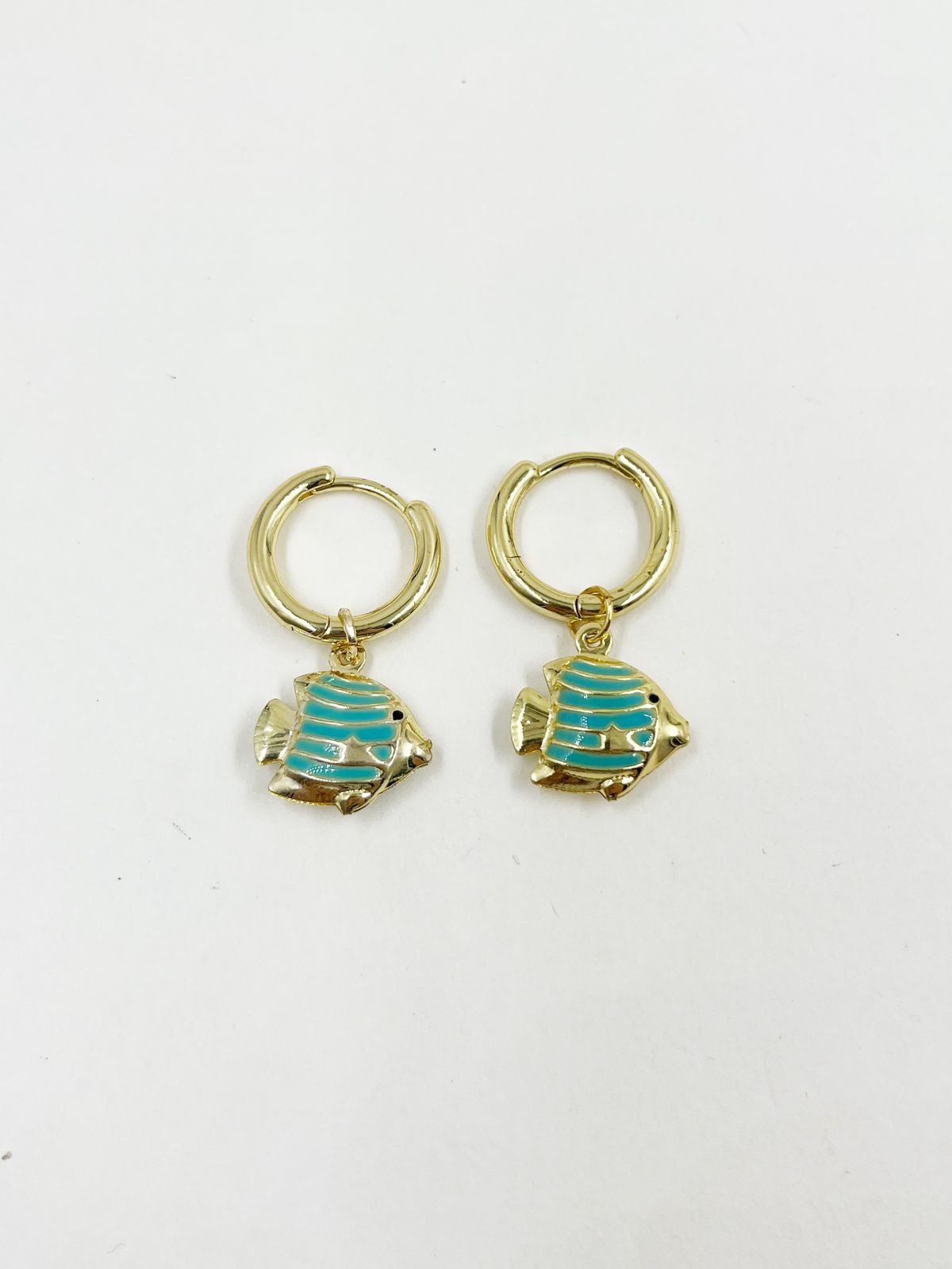 retes de rodio con dijes pintados y lacados – Largo 3.5 cm<