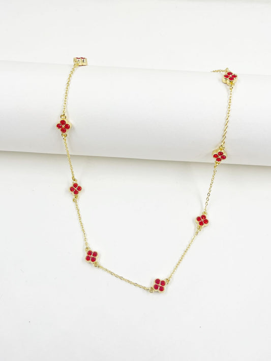 Collar en rodinado con incrustación de cristales en colores y broche pico loro – Largo 45+5 cm