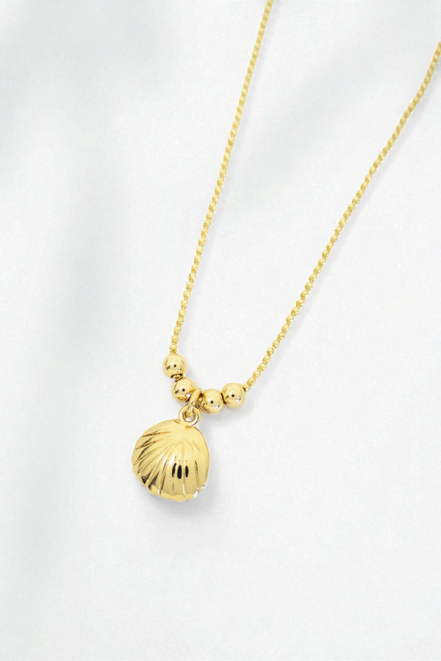 Collar Shell