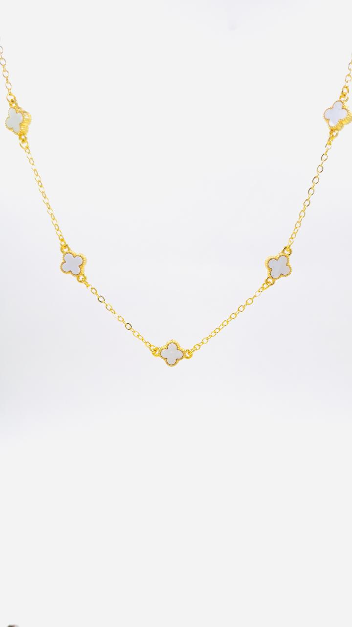 Collar Trébol