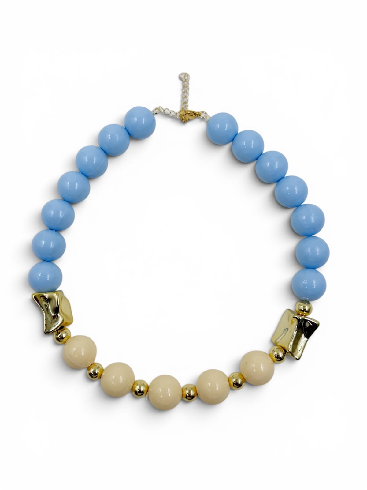 Collar Chunky Caramelo con esferas de diferentes tamaños, detalles de acabado orgánico y cierre ajustable para mujer.