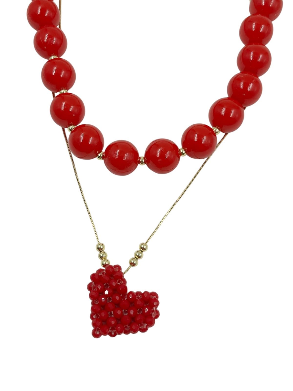 Collar de dos piezas con collar chunky y dije de corazón tejido con diseño artesanal y detalles brillantes.