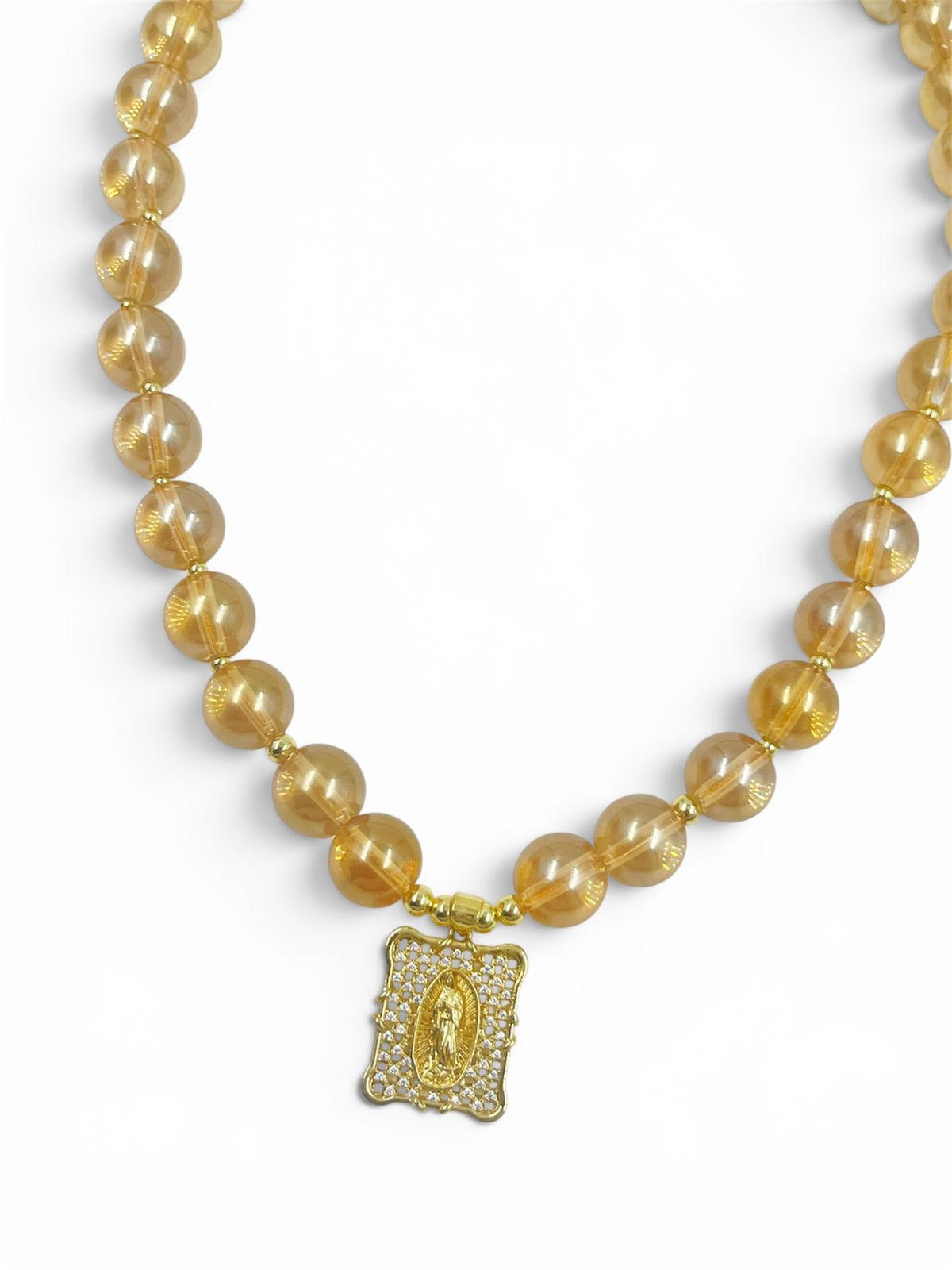 Collar Guadalupana Lux con dije decorativo de diseño clásico y estilo elegante para mujer.