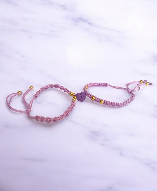 Set de 2 Pulseras Corazón de Imán