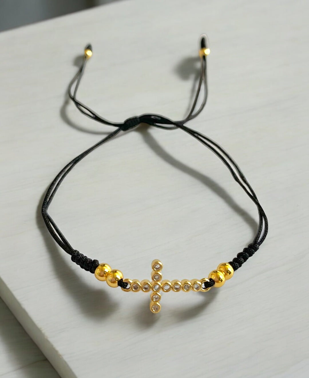 Pulsera Cruz Vibrante