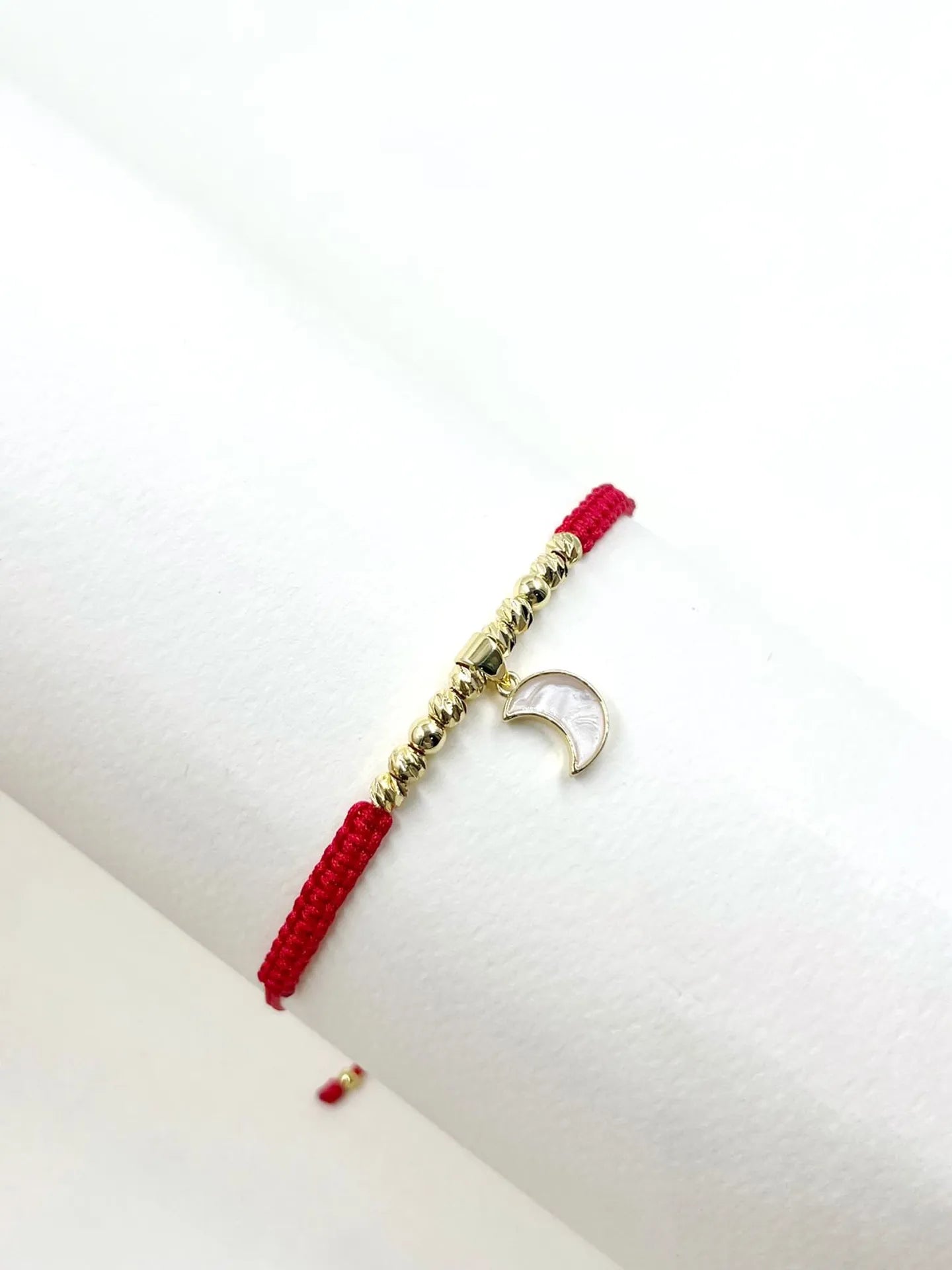 Pulsera Luna Nacarada