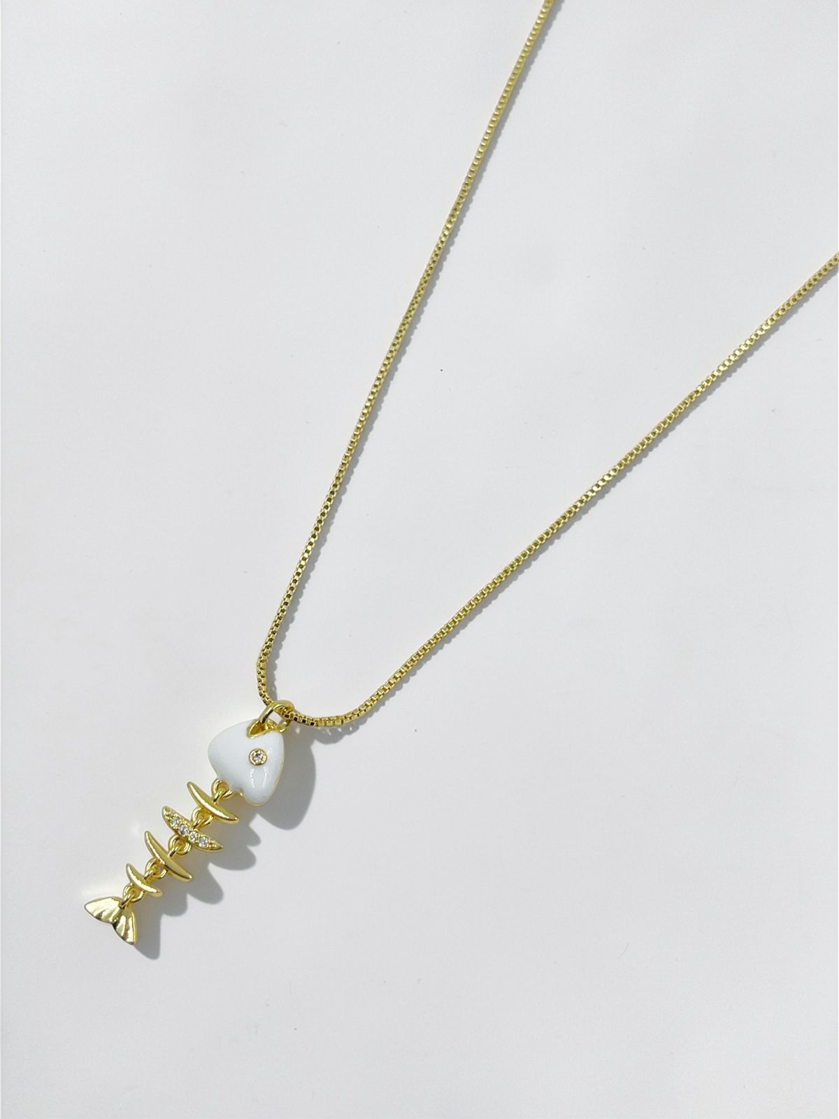 Collar Rodio Pez Articulado